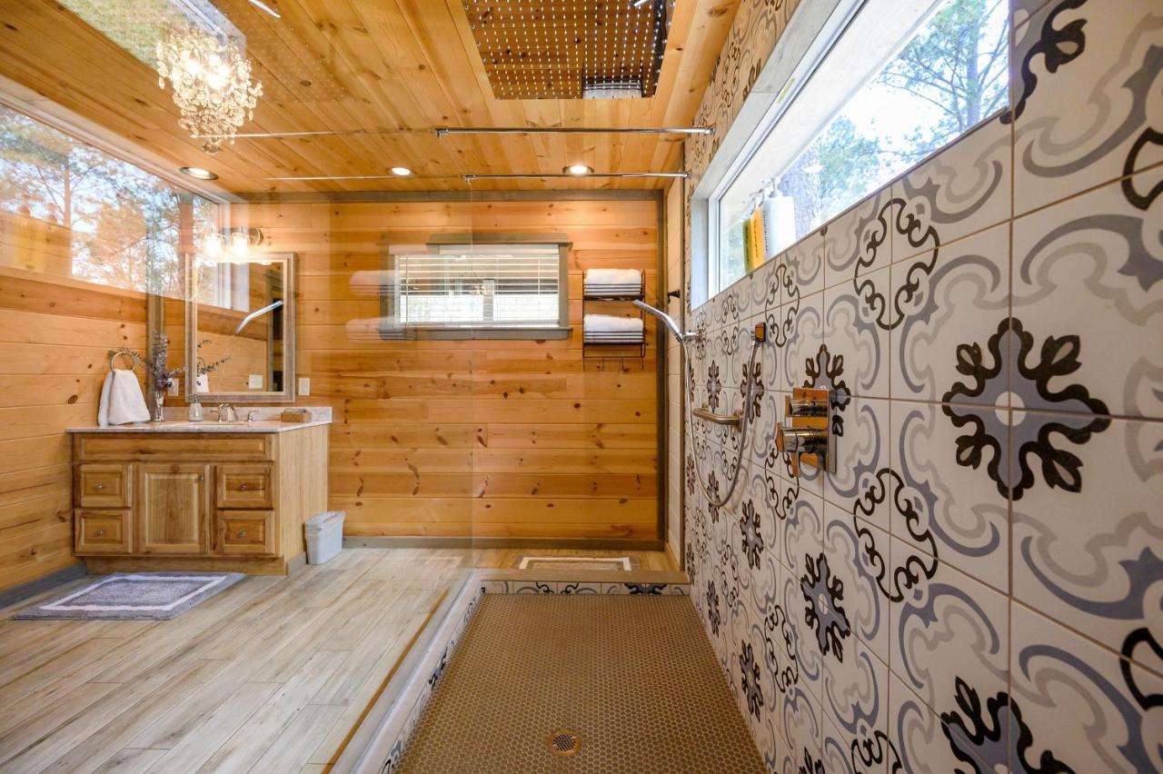 Convenient Romantic Hot Tub Bbq 3-Night Special! Broken Bow Luaran gambar
